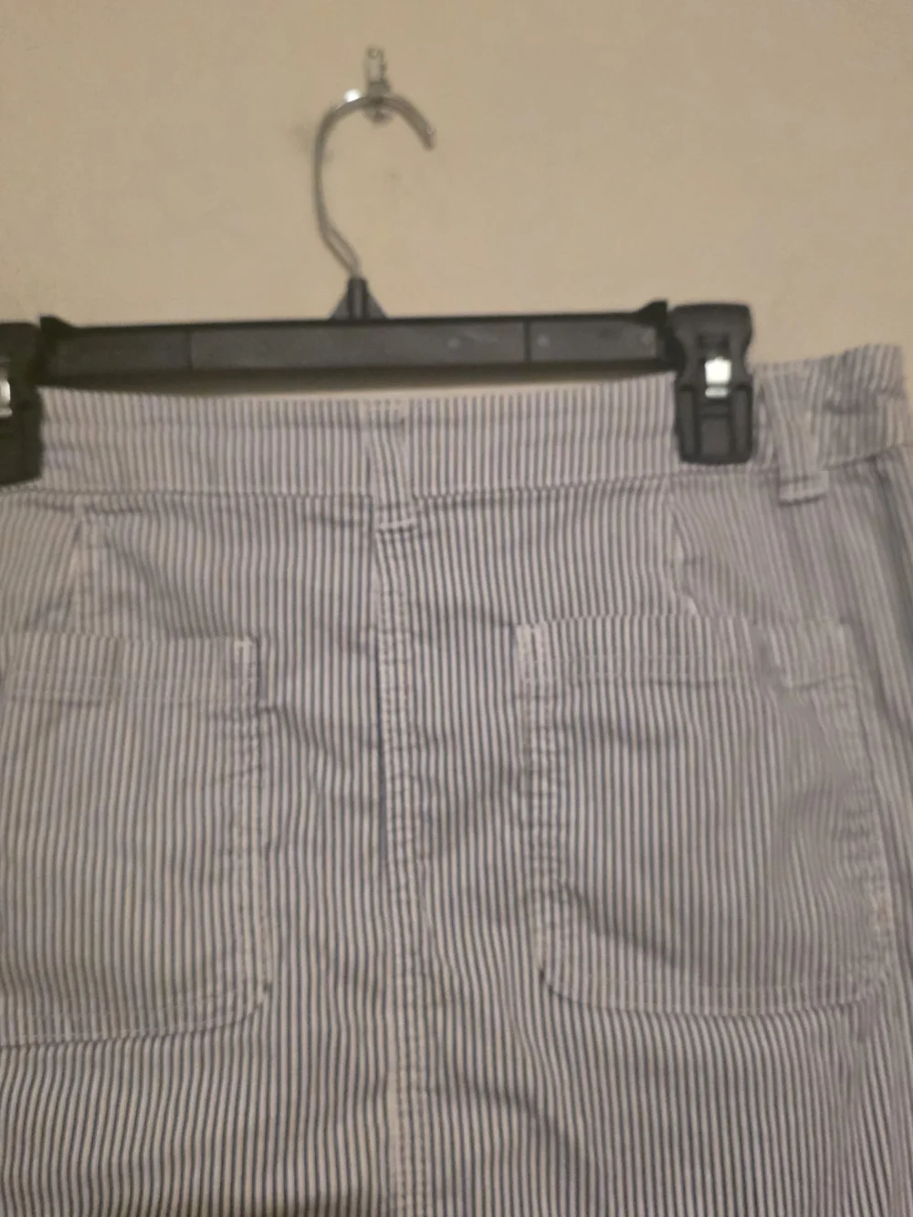 Karen Scott Navy and White Pinstripe Mini Skort Size 8 Flawed